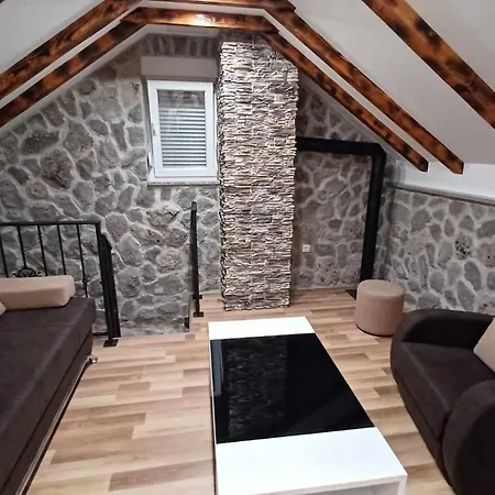 House Maja * Velic